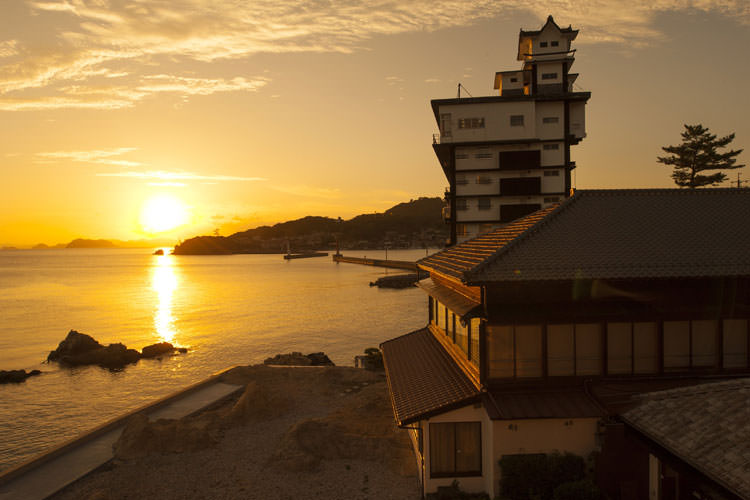 夕景の宿 海のゆりかご 萩小町